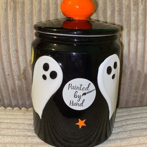 Viral Ghost Halloween canister